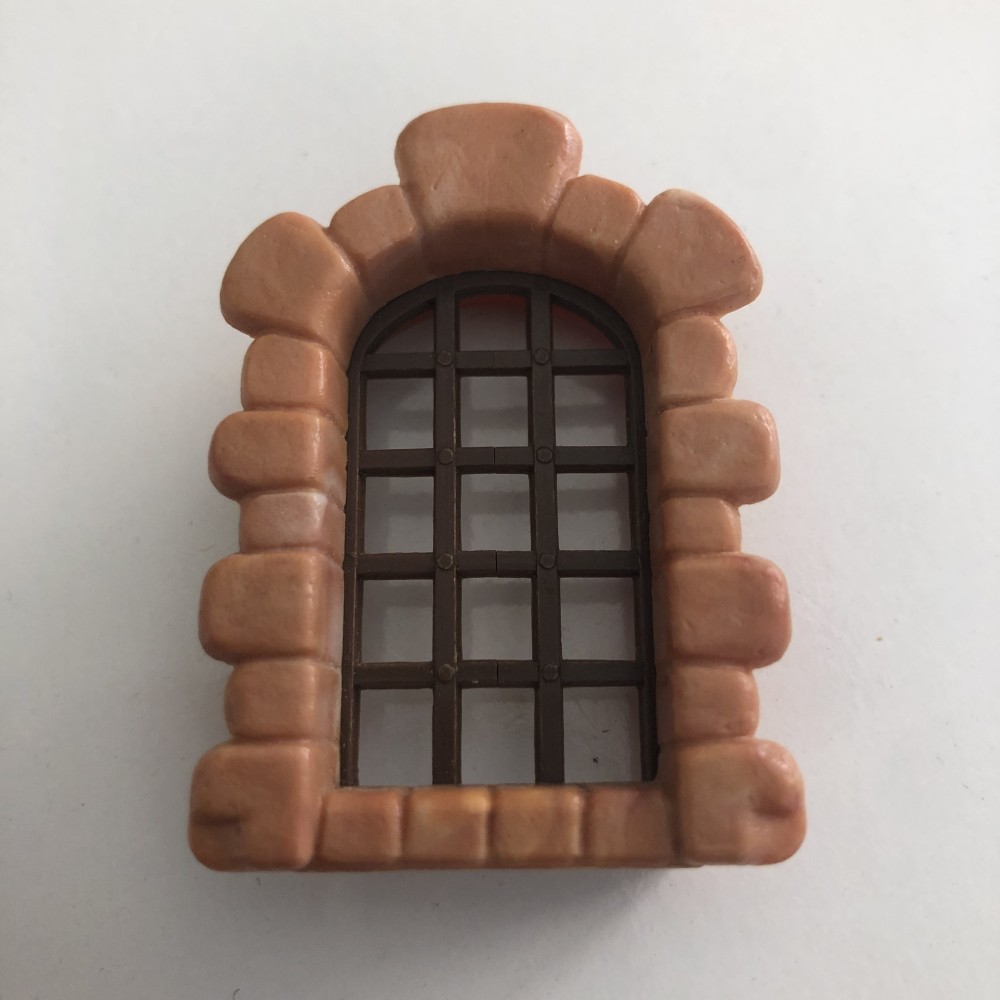 Porta marrone chiaro di linee