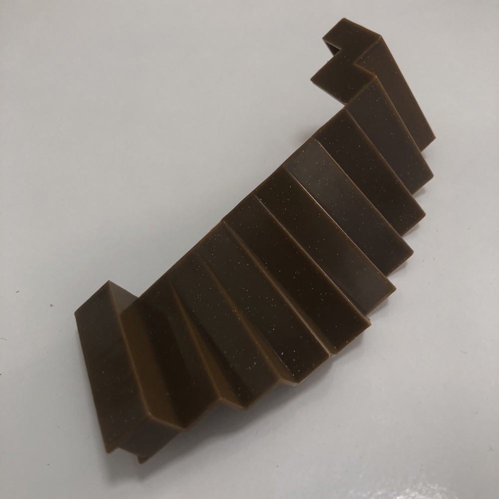 Escalier large semi-circulaire