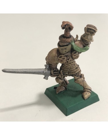 Soldier with full sword and armor MB