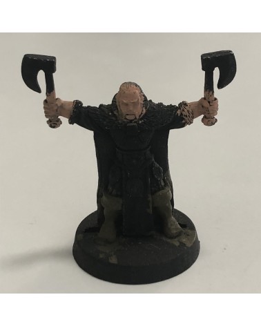 Soldier with two axes MM