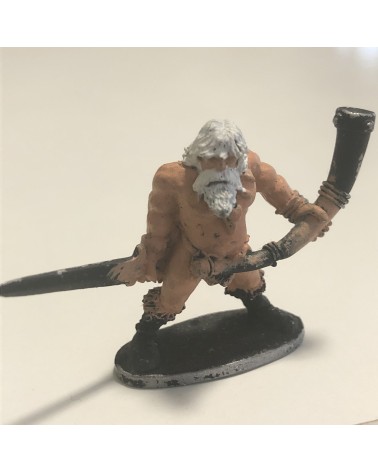 Soldat avec épée et corne MAA