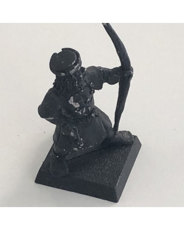 Soldat avec arc au repos MAI