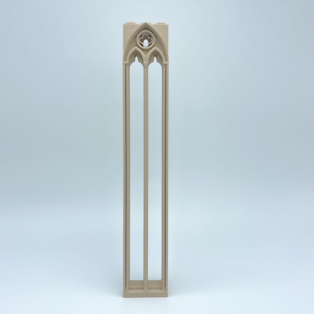 Extra Long Gothic Window with Óculo 日本語 NG CASTILLOS Model NO