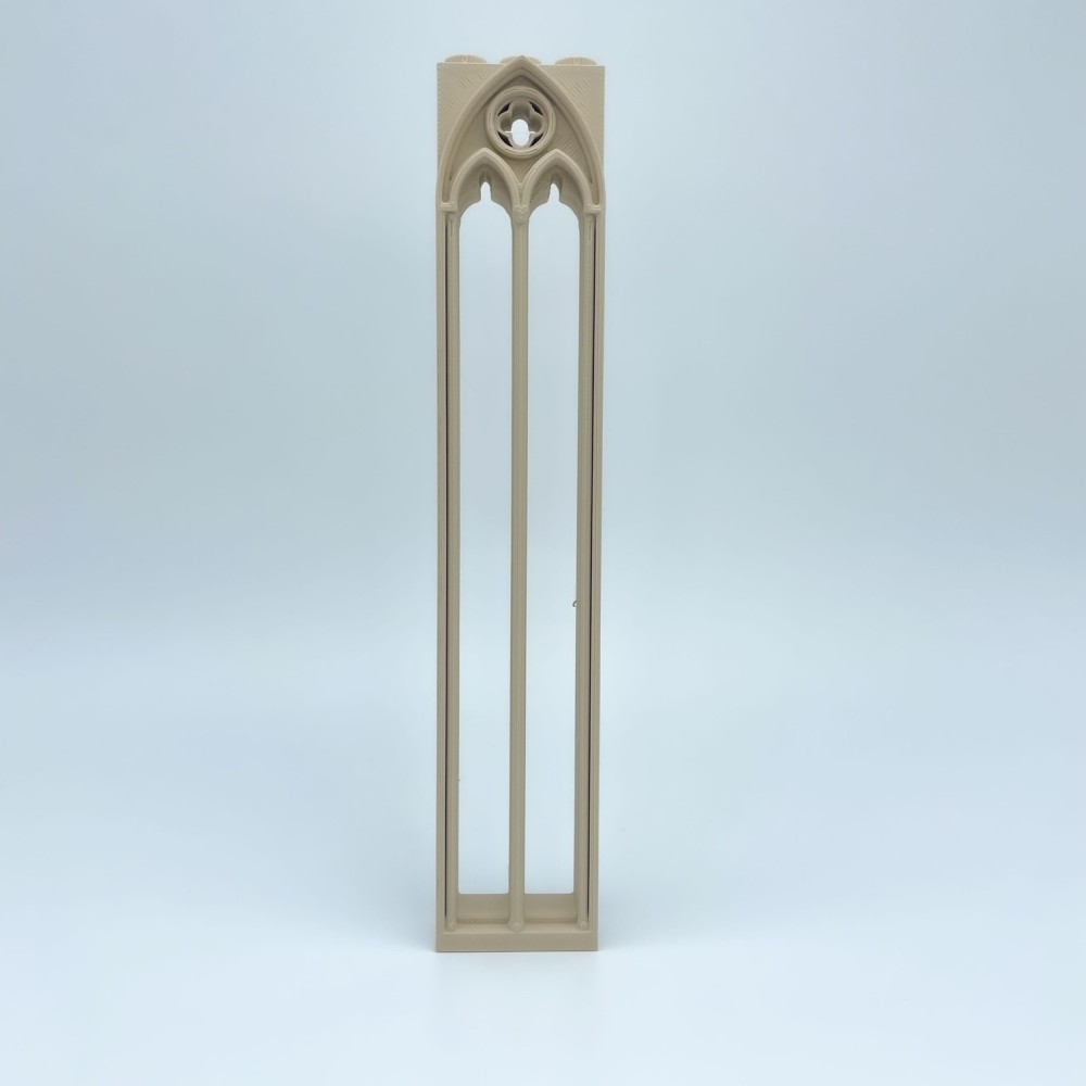 Extra Long Gothic Window with Óculo 日本語 NG CASTILLOS Model NO
