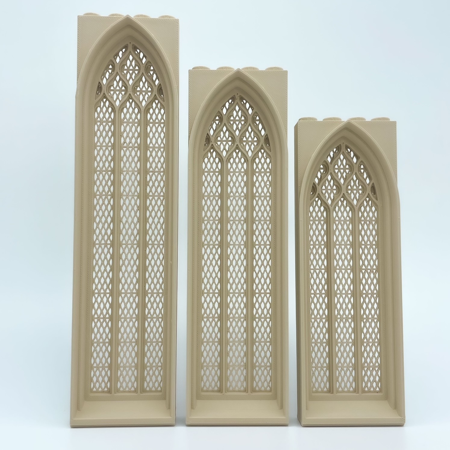 Extra Larga Gothic Window with Celosia 日本語 NG CASTILLOS Model NO