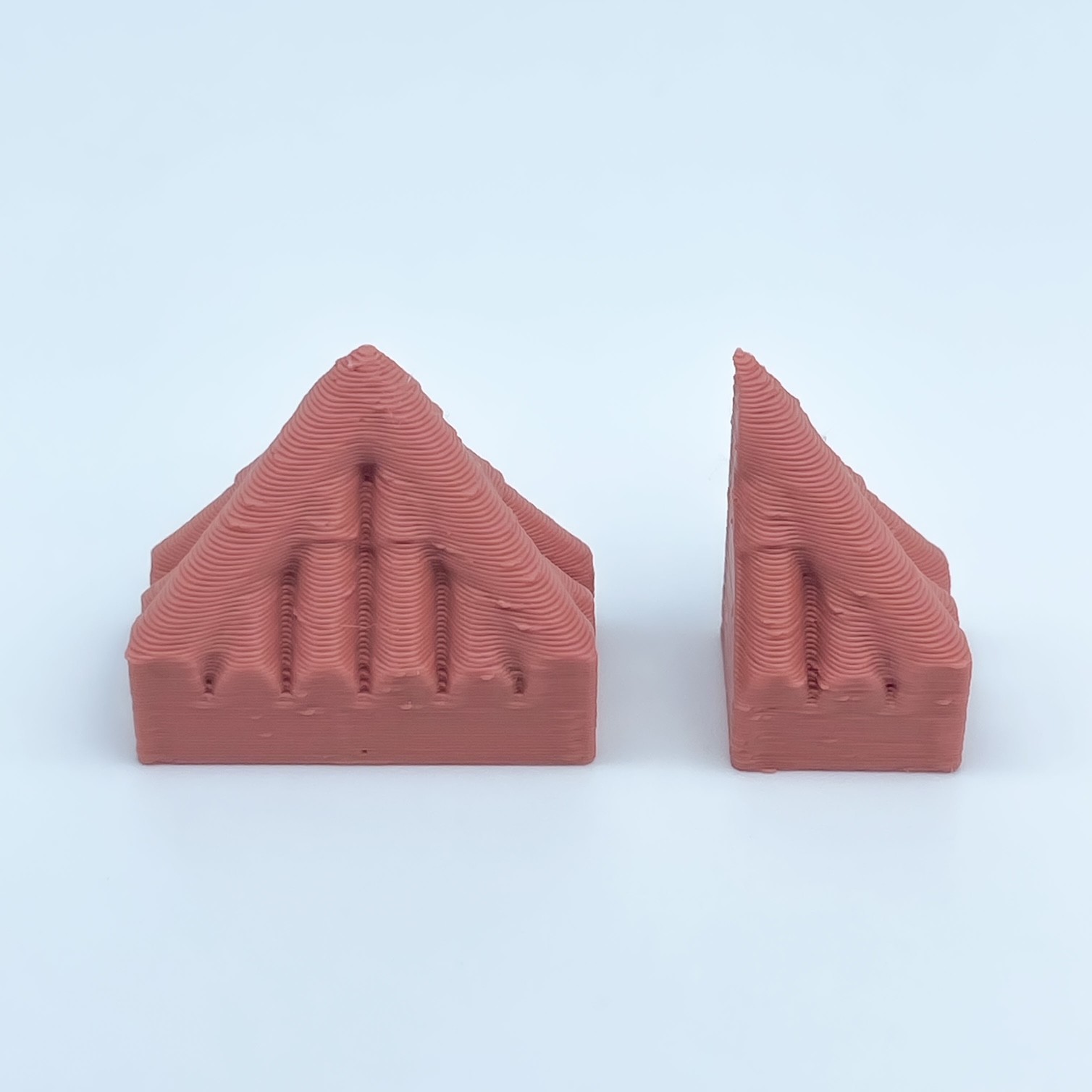 Sostre de 45 graus Remate a 3 aigües 日本語 Model NG CASTILLOS ̄s JUGATE blocs de plàstic